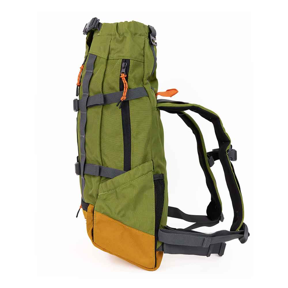 Urban 3 Verde/ Mochila Transportadora y tradicional